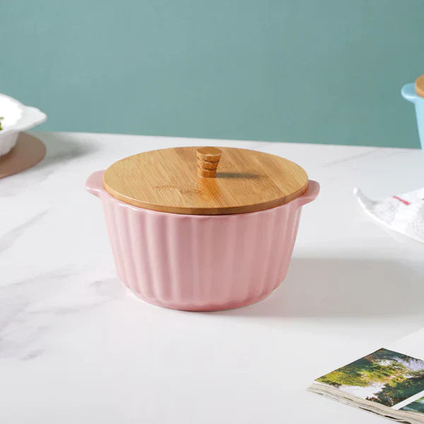 Scalloped Pot With Lid, 8 Inch - Pink